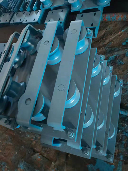 矿用副压绳轮 主压绳轮 托绳轮 各厂家配件可通用