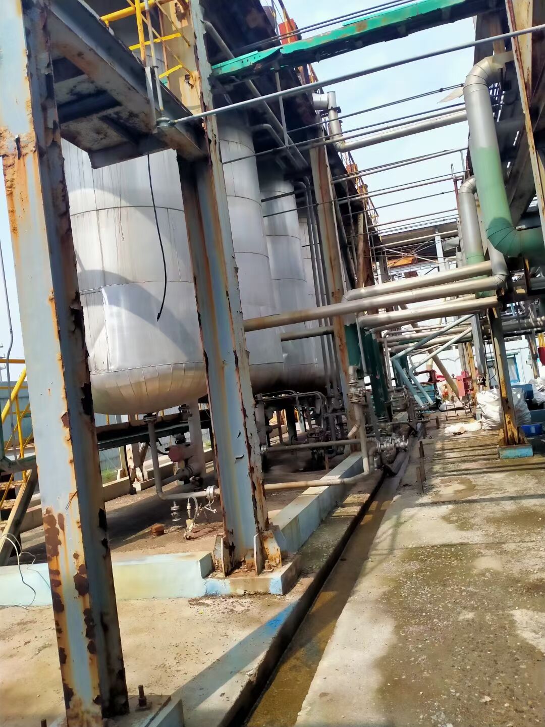 北京天津河北上门回收化工厂设备