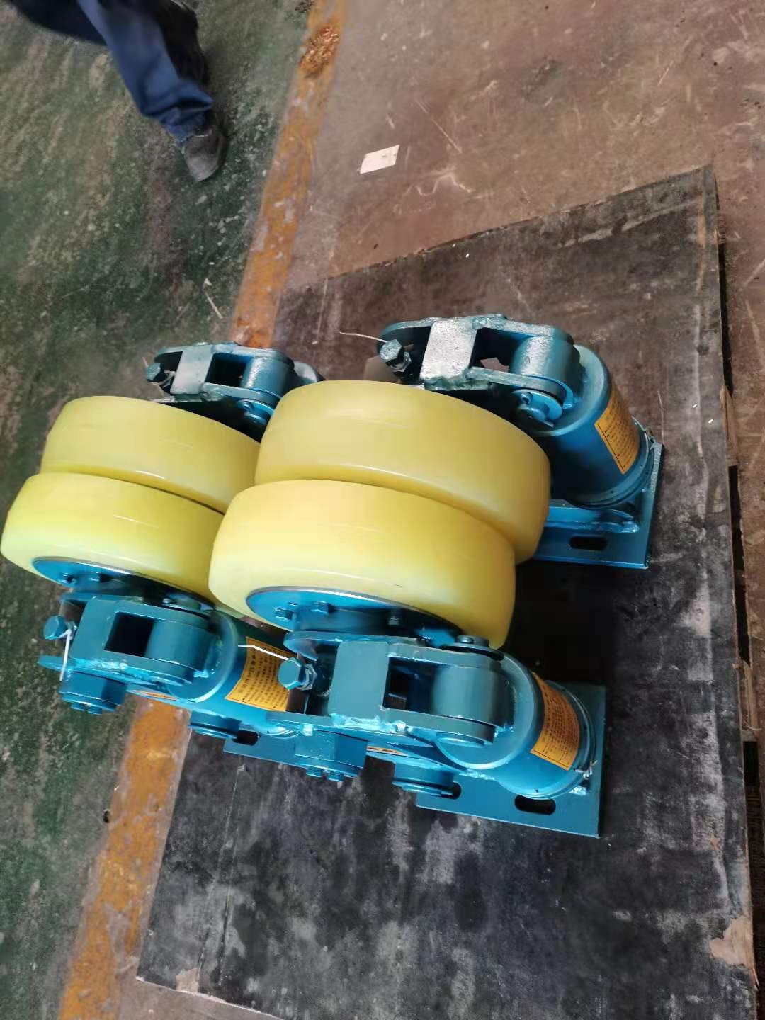 L35滚轮罐耳 罐道轮其他主要型号参数