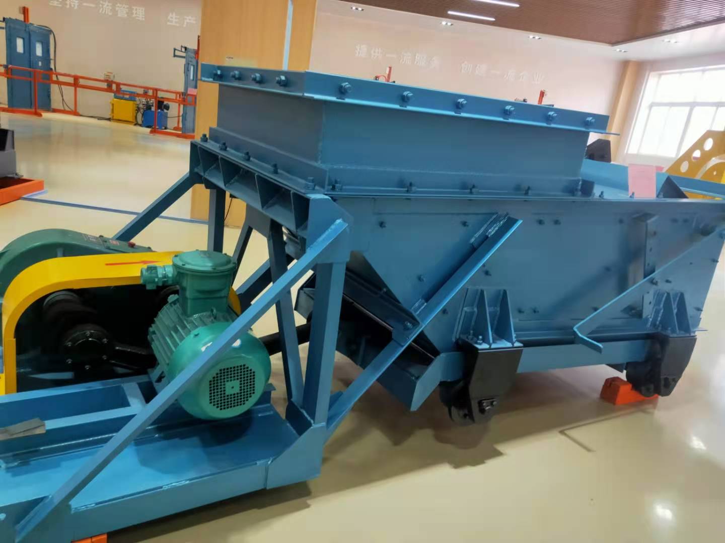 K4往复式给煤机煤安认证(MA) GLW590/18.5/S