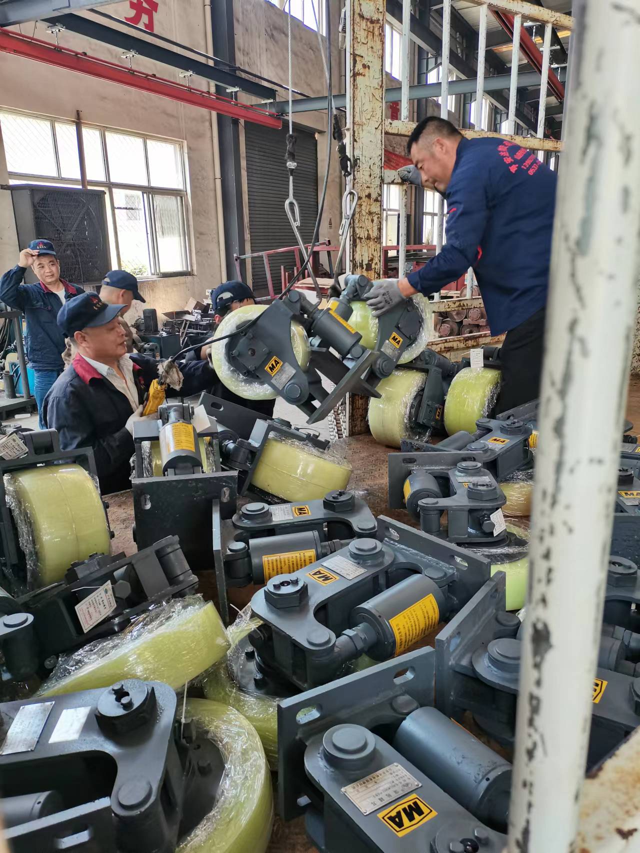 山东LS35滚轮罐耳 宽轮罐笼缓冲器基本参数