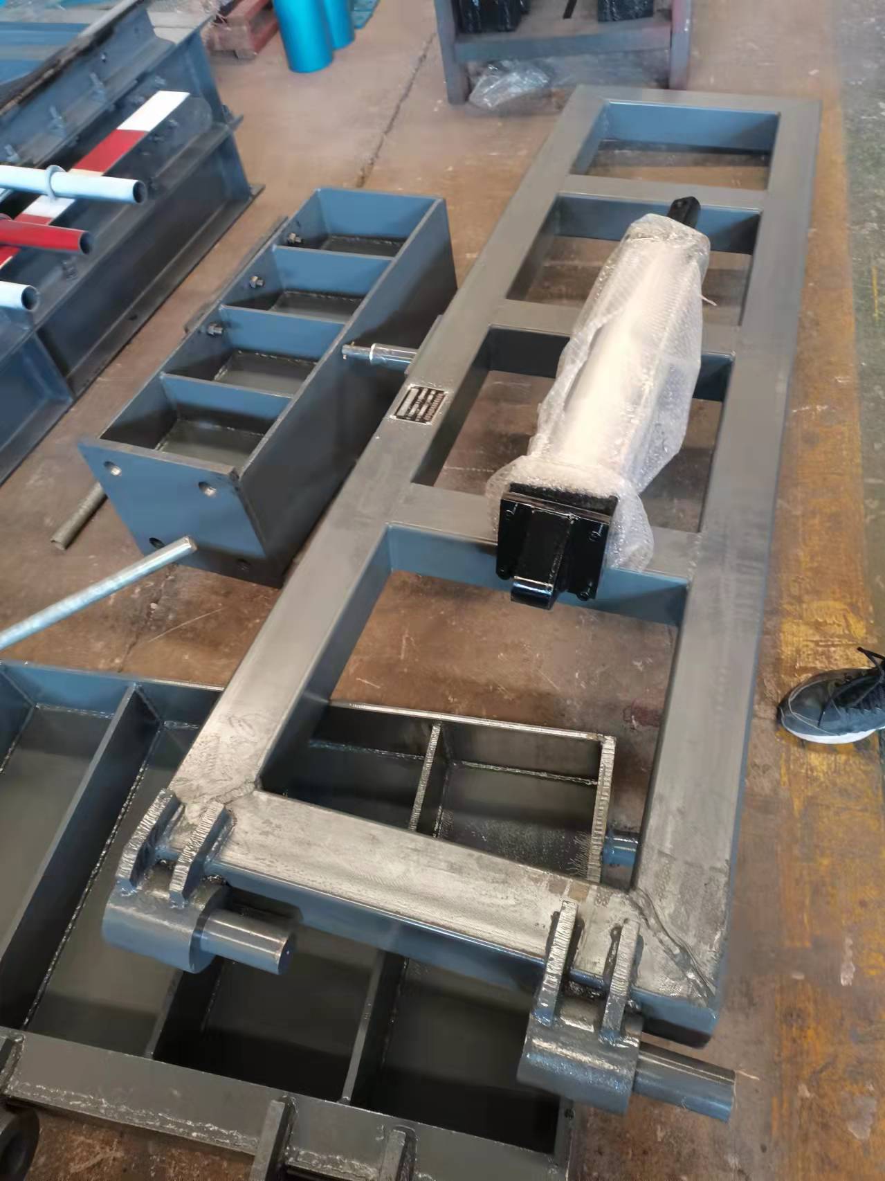 QDZM6水平摆动式气动挡车可根据用户要求加工制造