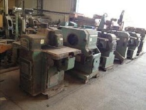 北京清理建筑库房回收公司收购二手建筑机械设备单位