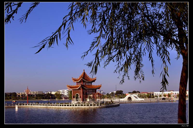 郑州房建二级装修一级资质转让建筑资质改革现有企业有什么优势？