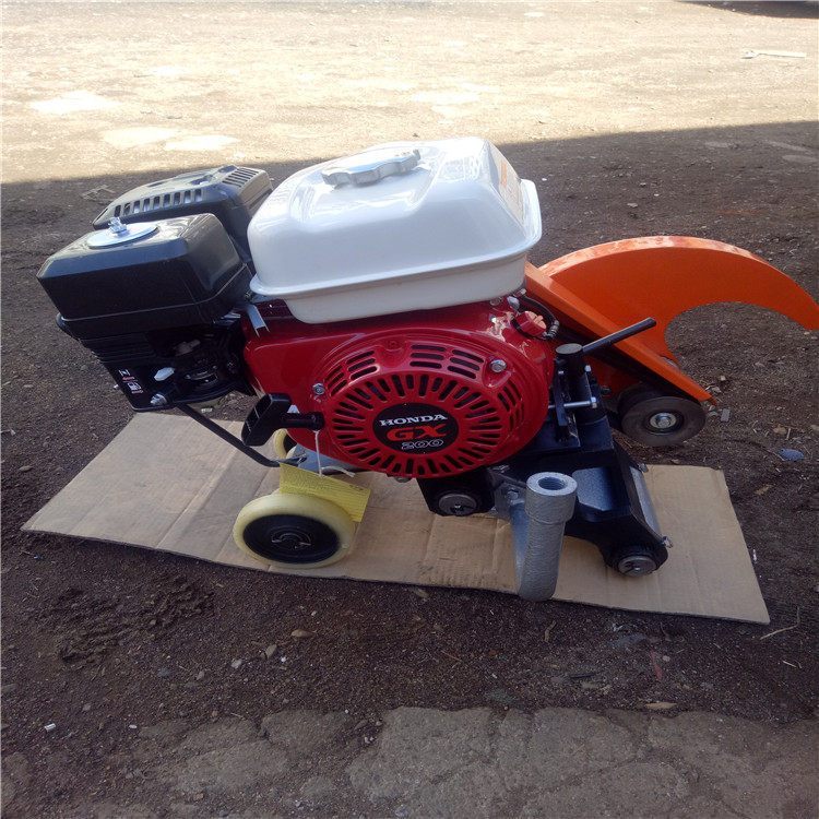 NQG—5Ⅲ型内燃切轨机