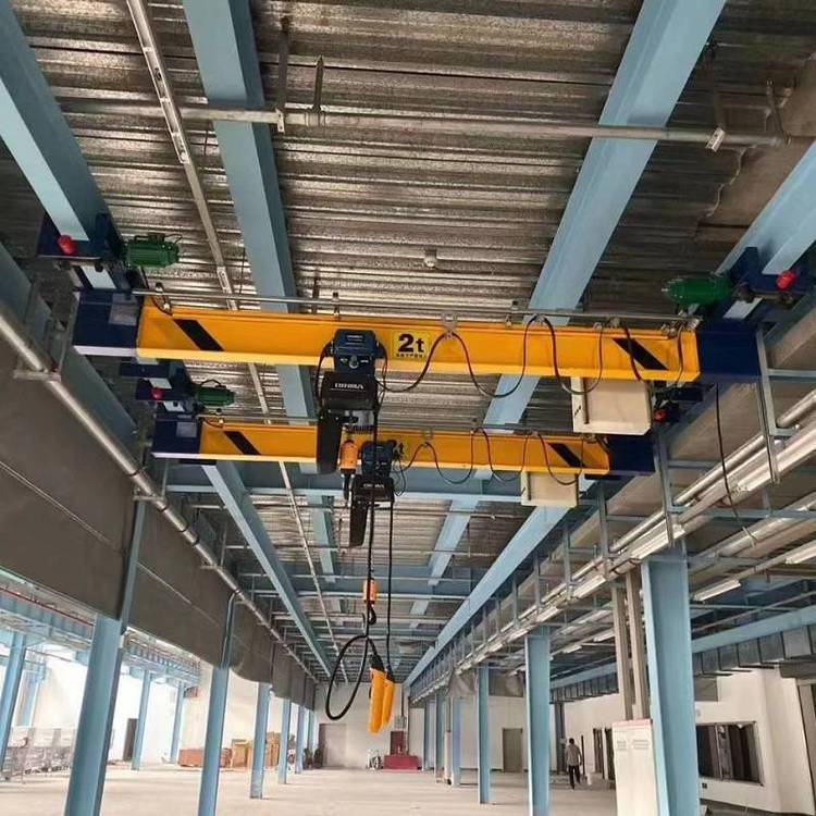 HY8S5轨道起重机