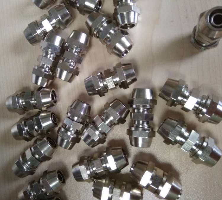 束管接头8个口径煤矿用束管连接头材质铜镀镍