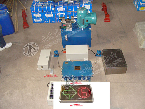 ZKC127​矿用司控道岔装置司机控制道岔改变方向