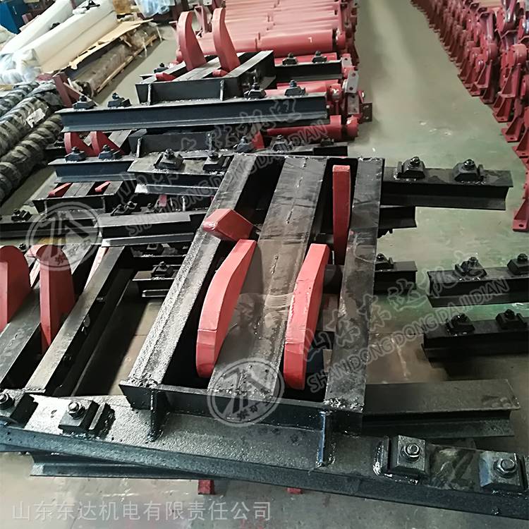 24Kg自复式捞车器 900轨距捞车器 斜巷防跑车捞车器