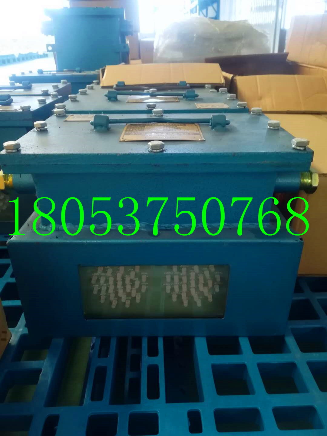 厂家直销矿用弯道报警装置岔路口来车自动报警装置