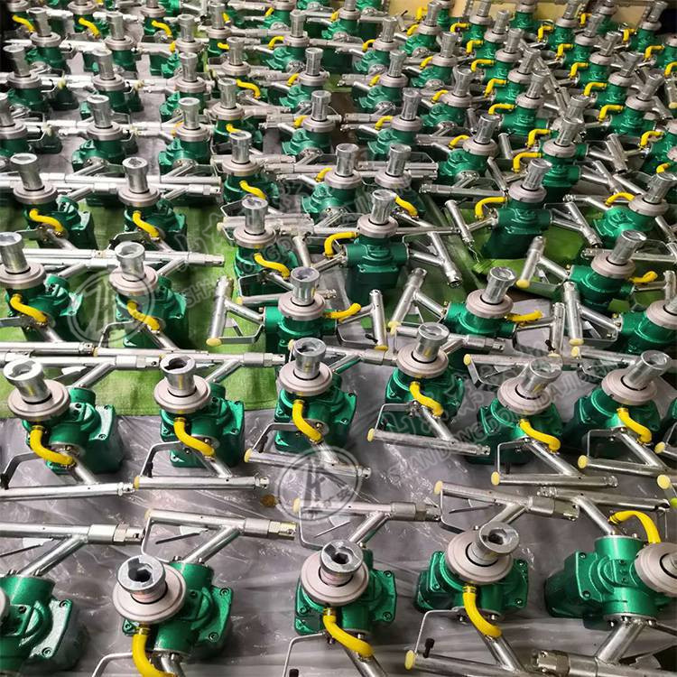 　ZQS-65/2.2S气动手持式锚杆钻机全新的消音结构