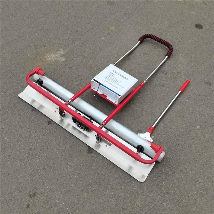 锂电池振动整平覆膜机 手拉式自行振平盖膜机