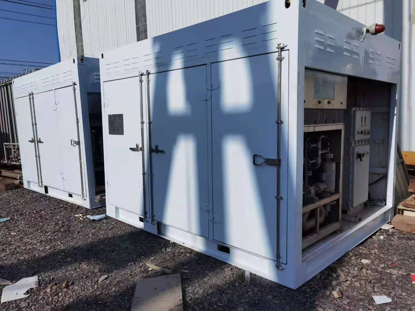 出售两台富瑞特装12年产整体加气撬  LNG加气站设备