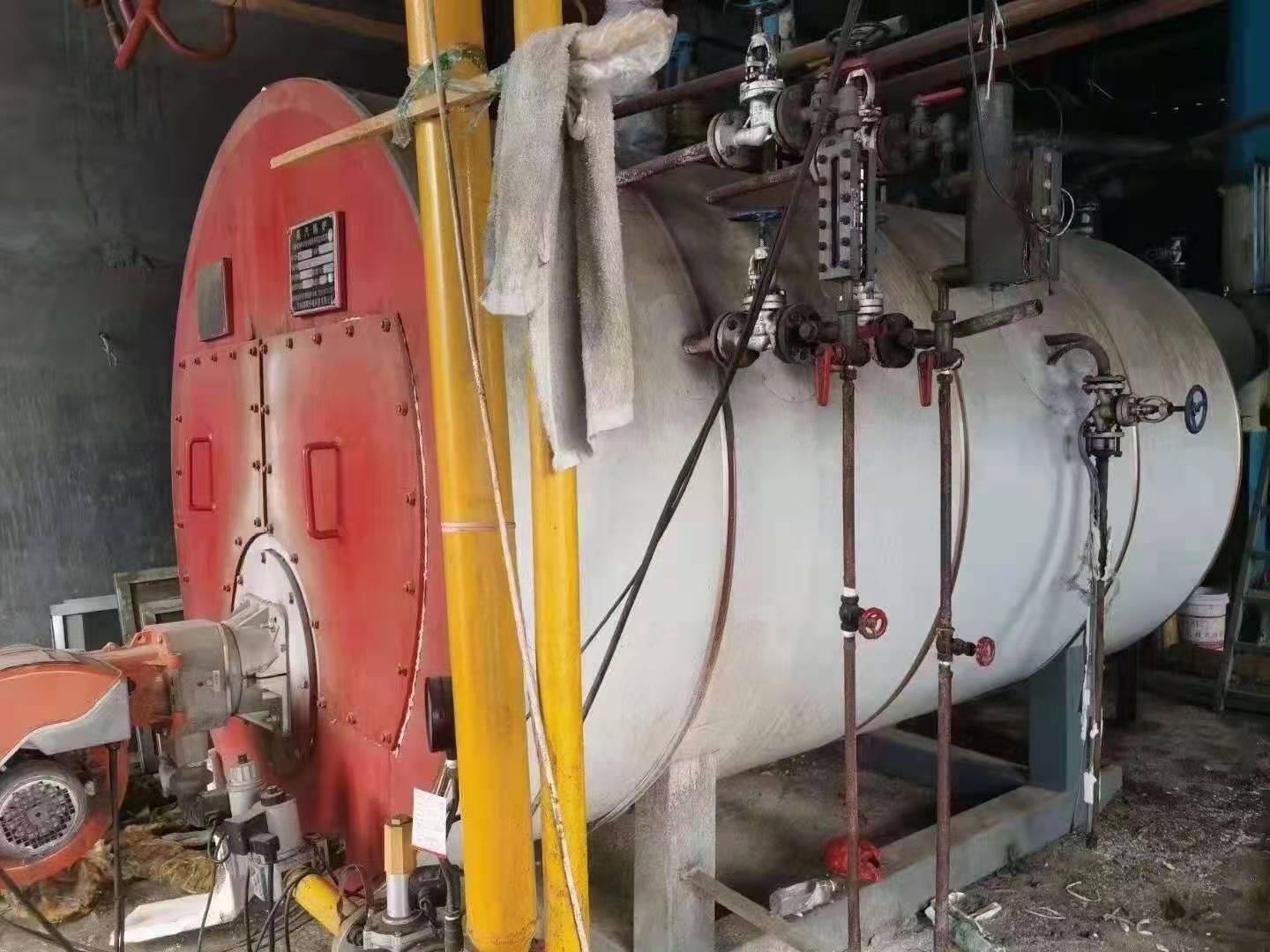 出售17年2吨燃气蒸汽锅炉  二手燃气锅炉 2吨燃气锅炉