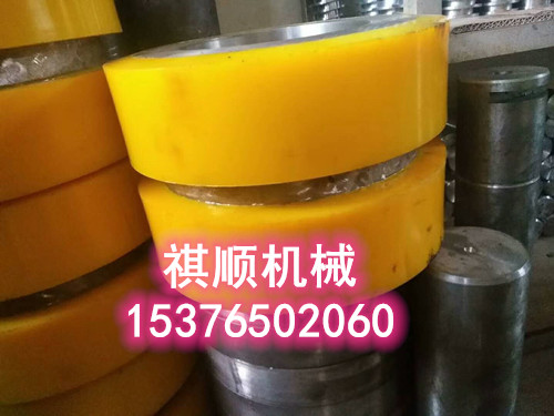 聚氨酯缓冲轮 设备缓冲轮子含安装支架