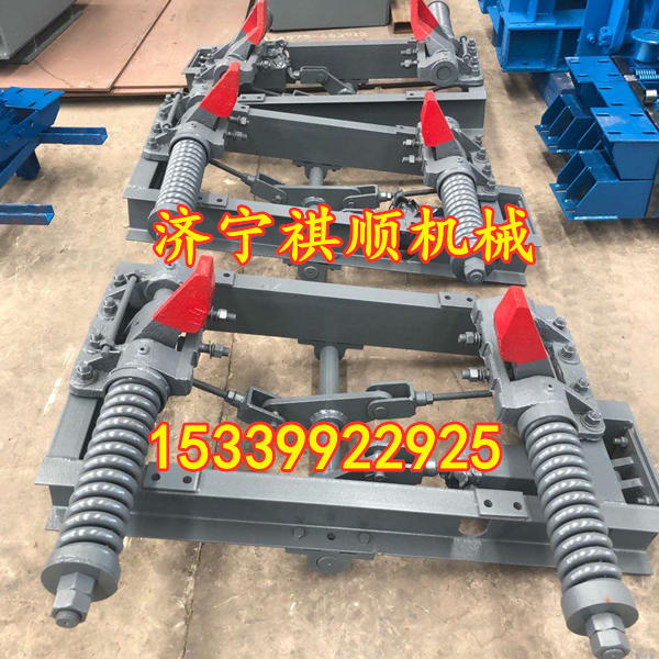 QZC6矿用气动阻车器 30kg抱轨式气动阻车器