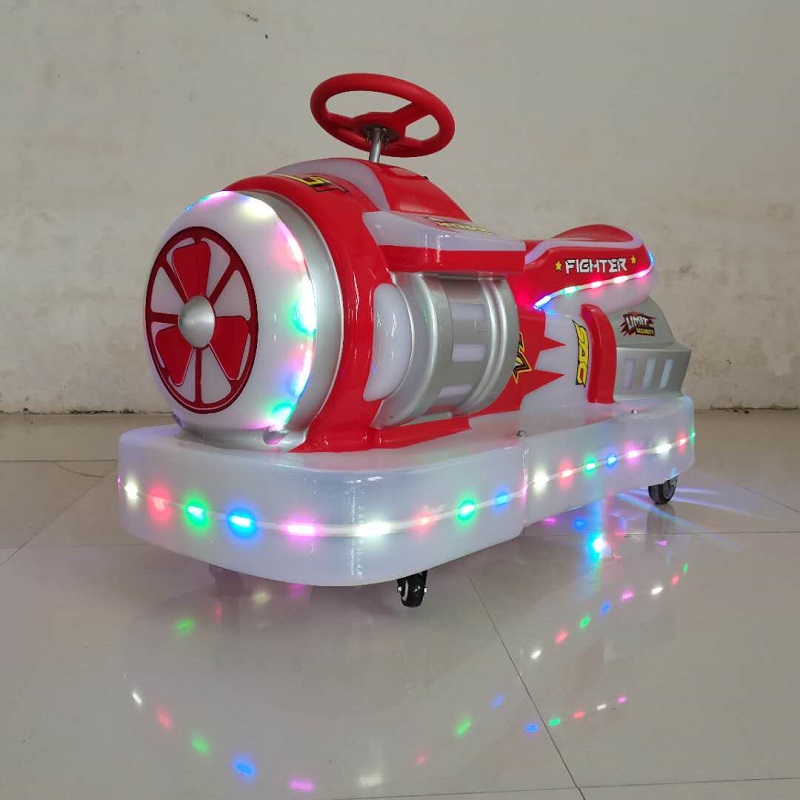 厂家批发广场新款飞机碰碰车