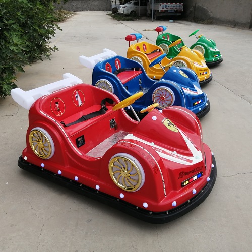 厂家直销新款广场保时捷碰碰车