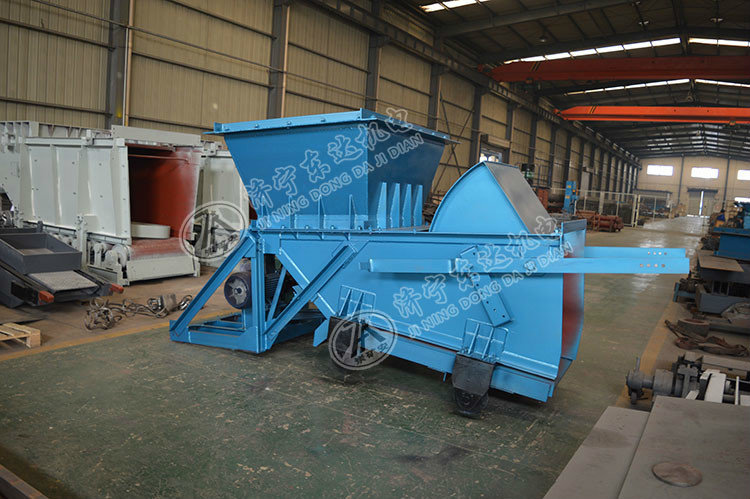 上海GLW225/4/S往复式给料机