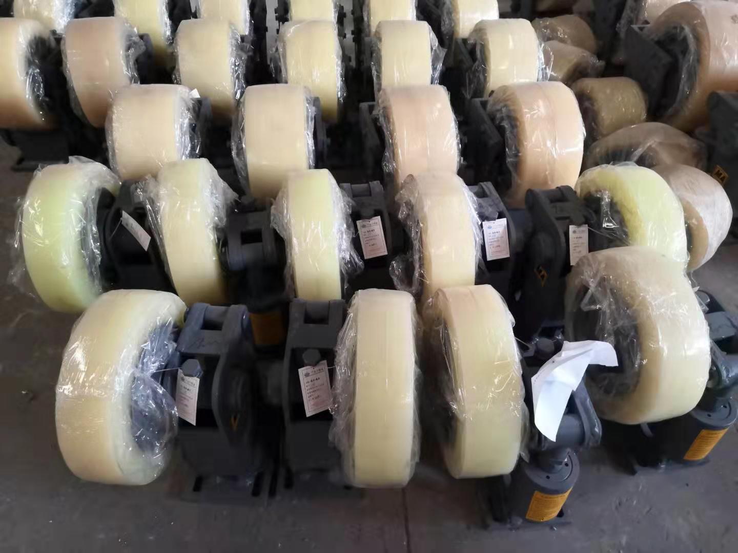 东达罐道缓冲轮 L单轮滚轮罐耳LS双轮滚轮罐耳