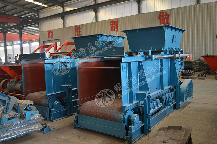 GLD2200/7.5/B甲带给料机 底噪低消耗给煤机 给料机