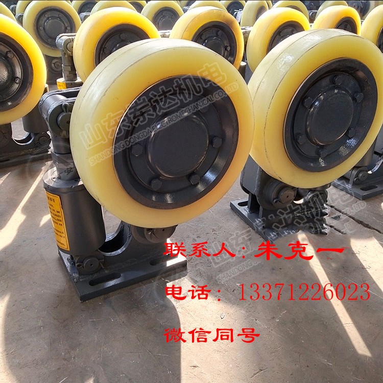 LS30双轮滚轮罐耳 罐笼缓冲用滚轮罐耳