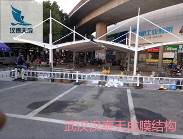 天门市厂家直销汽车遮阳棚 天门市汽车棚充电桩维修
