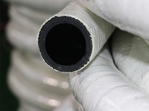 厂家生产电炉厂上用外包石棉胶管DN51阻燃绝缘4千伏压力10公斤