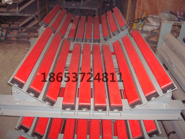 高分子聚乙烯缓冲床 弧形设计更为巧妙 矿业输送物料专用缓冲床