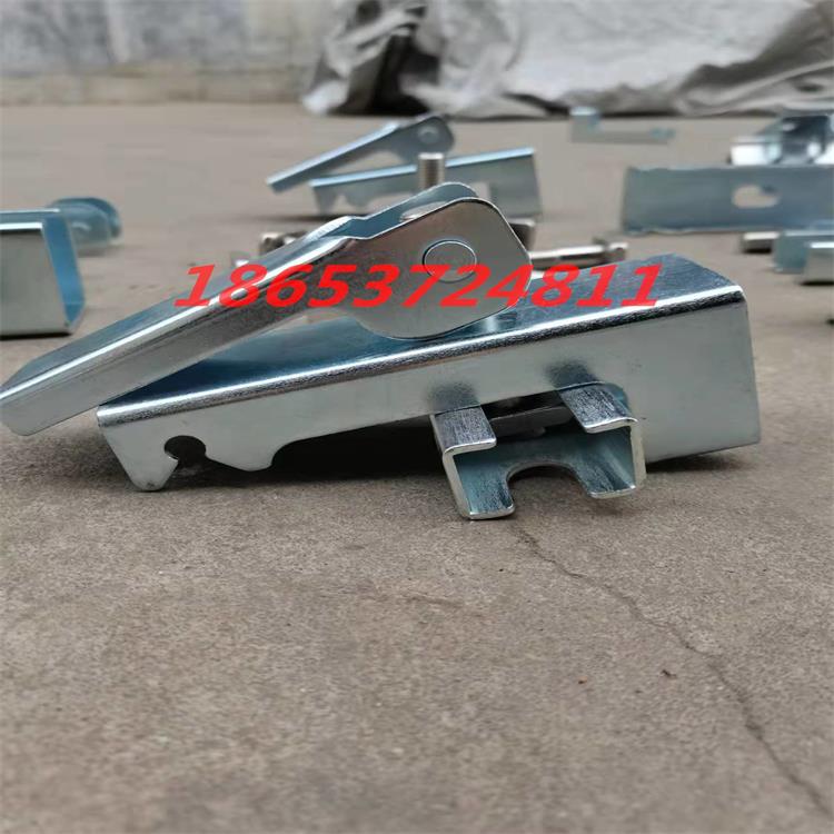 镀锌夹持器 夹持器定制 搭配导料槽防溢裙板