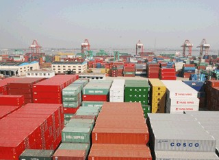 华奥专注港口拖车报关