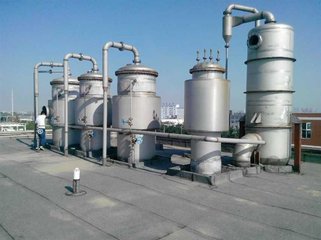 承包化工厂拆除保定回收化工厂设备
