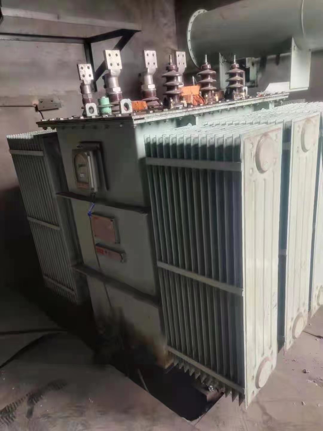 北京回收干式变压器北京二手变压器回收北京回收二手箱式变压器