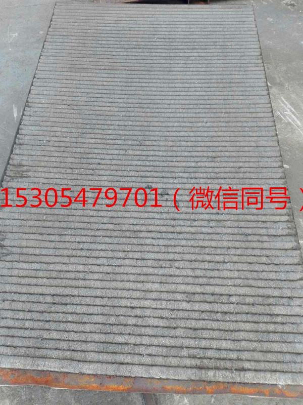 碳化铬堆焊耐磨板    高质量堆焊板