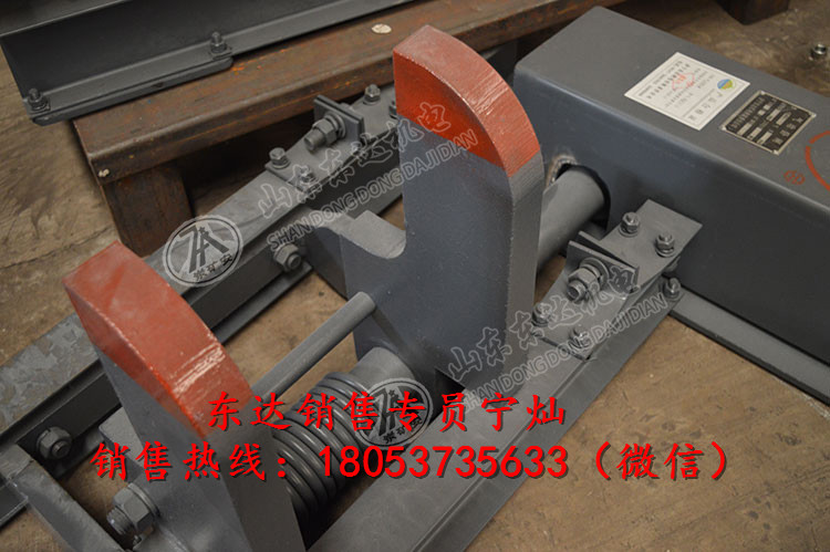 不倒翁阻车器30KG气动卧闸的重量