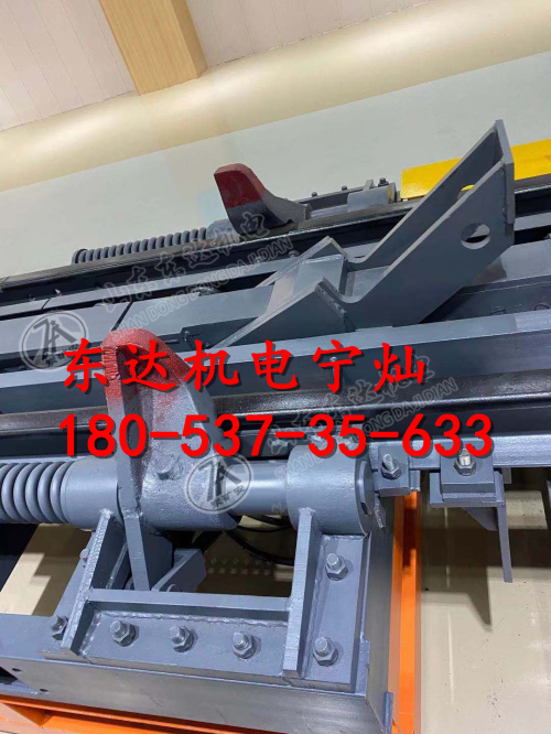 链式推车机机械部分运输原理