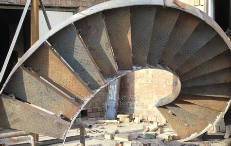 四川成都金牛区铁艺楼梯弧形楼梯厂家直销