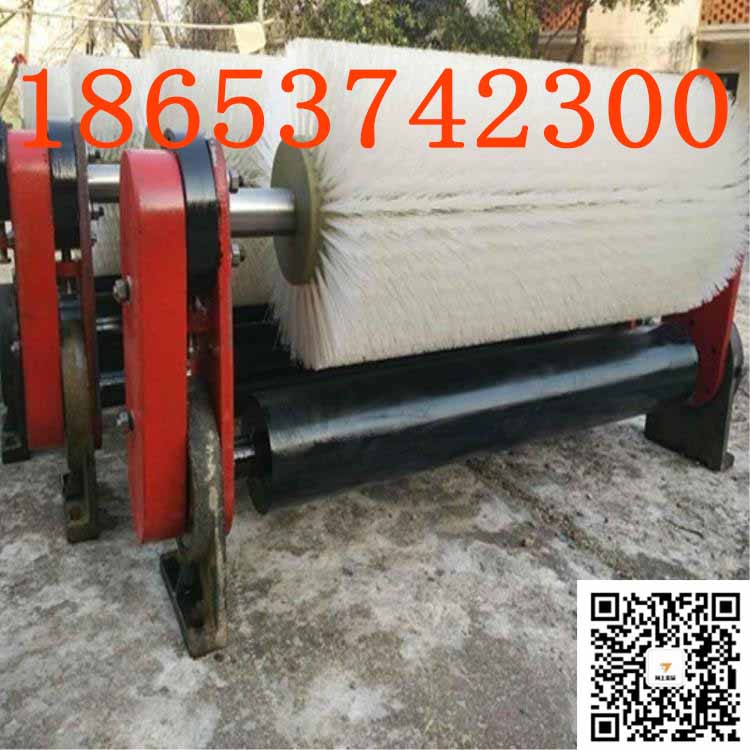 水泥厂输送机无动力清扫器B-1000被动式滚动毛刷清扫器