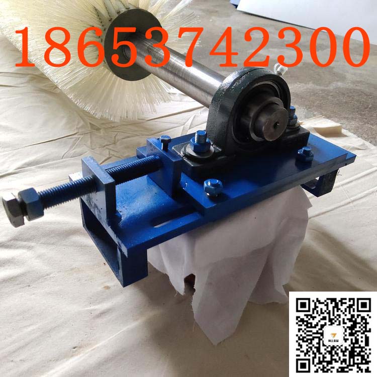 耐磨材料毛刷清扫器 机械式皮带机电动清扫器