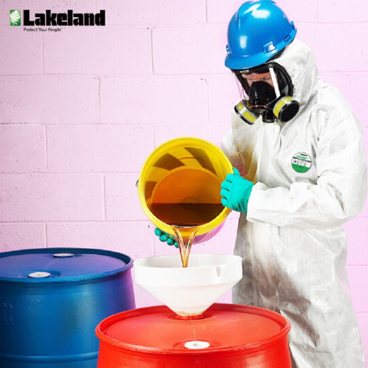 雷克兰凯麦斯系列连帽连体防化服CT2S428面料材质