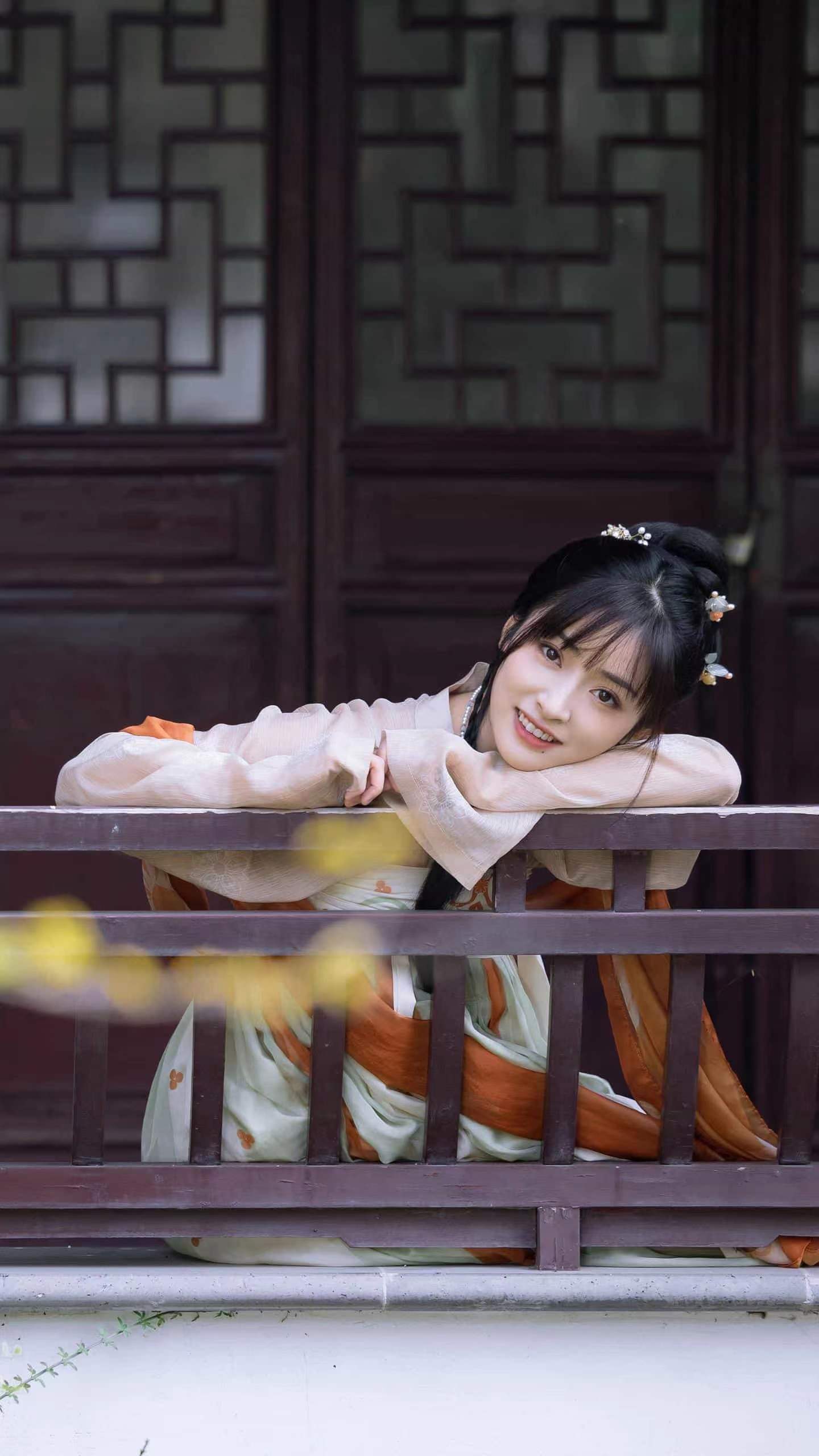 转让新乡钢构二级防水二级装修一级包分离做手续