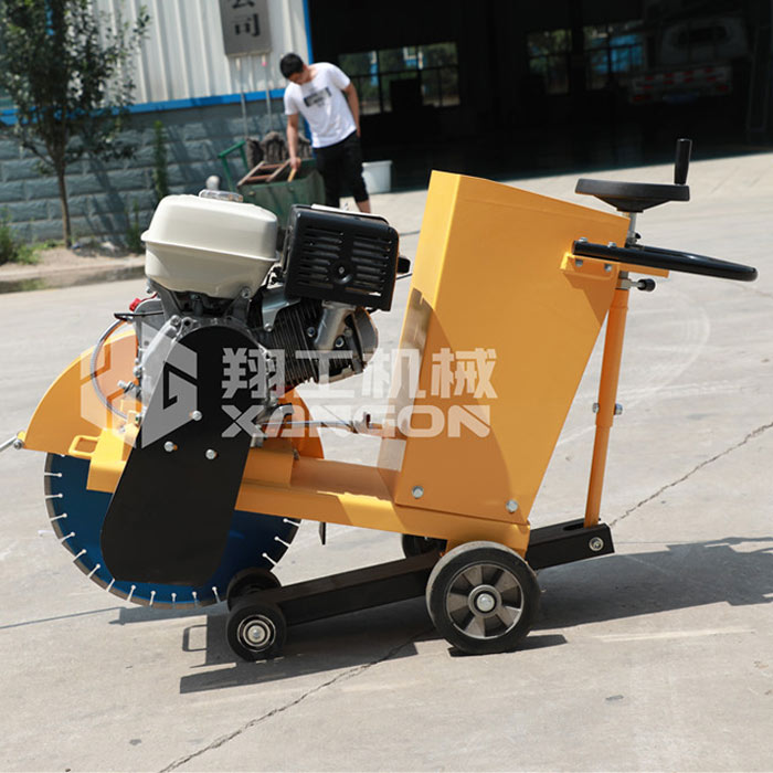 山东翔工汽油款马路切割机