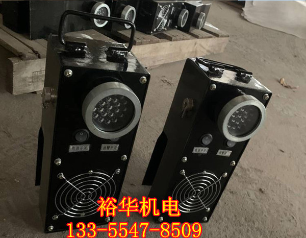 矿用LED电机车红尾灯 锂电池双面红光闪烁机车尾灯