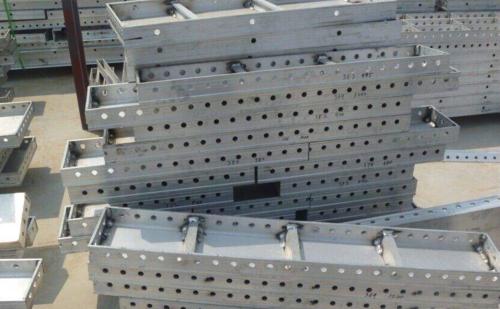 河北承德市不锈钢设备回收 酒厂设备回收、食品厂不锈钢设备回收承德