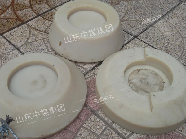 铁鞋厂家优惠促销Φ300尼龙柱鞋柱帽