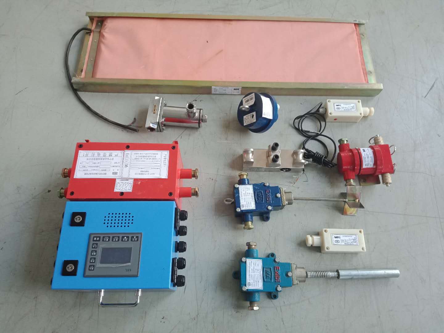 GEJ30跑偏传感器皮带综合保护装置配件