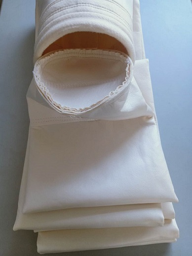 防水耐高温PPS针刺毡滤袋