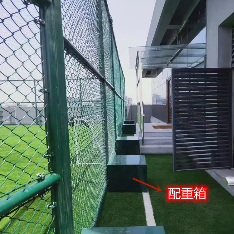 楼顶笼式足球场围网安装 楼顶笼式篮球场围网