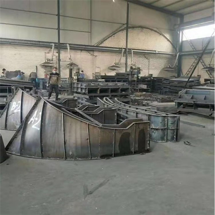 收费站收费岛模具 防撞岛模具  鑫译德模具厂家