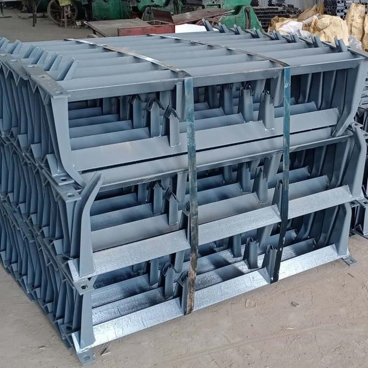 DSJ1000矿用皮带机机尾架 矿用皮带机配件的说明